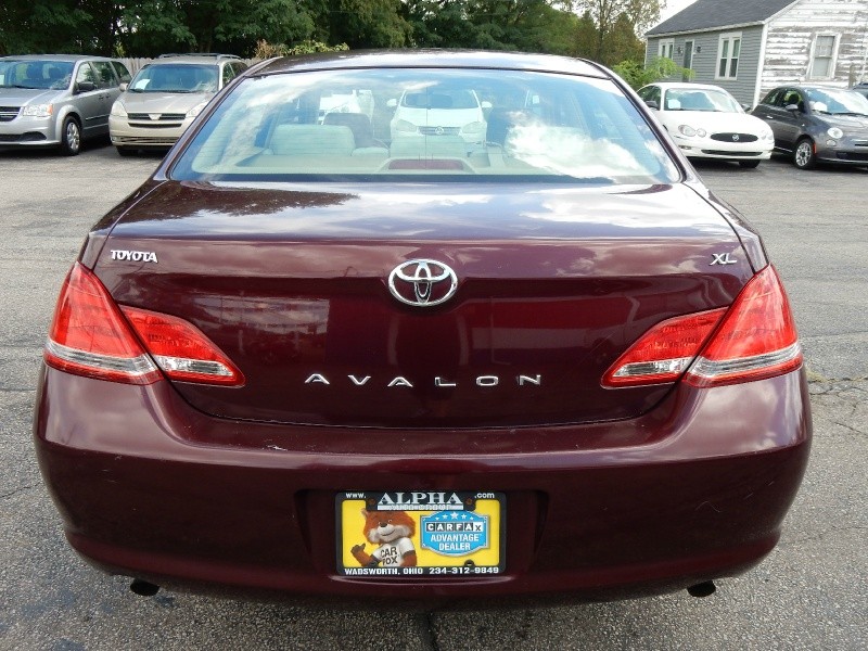 Toyota Avalon 2006 price SOLD