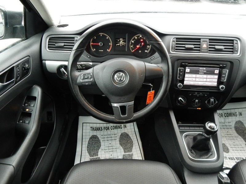 Volkswagen Jetta 2011 price 