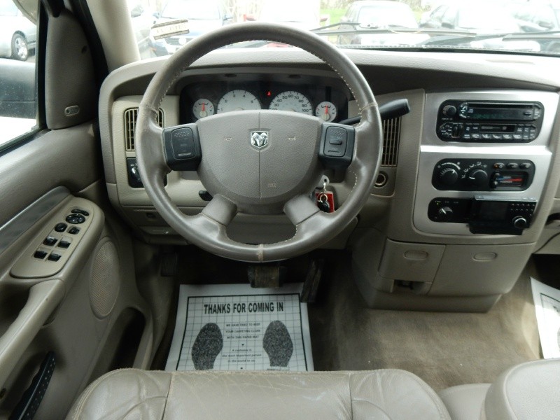 Dodge Ram 2500 2004 price 
