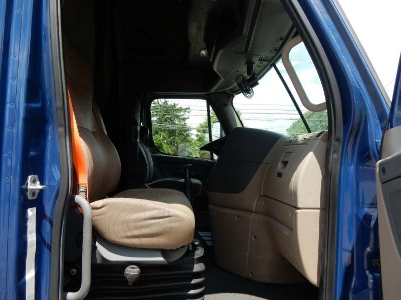 FREIGHTLINER CASCADIA 2013 price SOLD