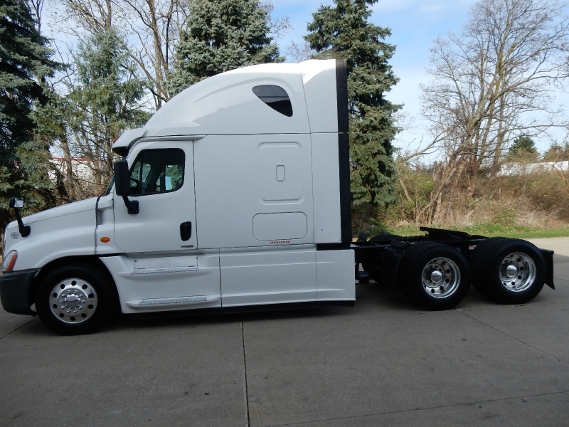 Freightliner CASCADIA 2017 price SOLD
