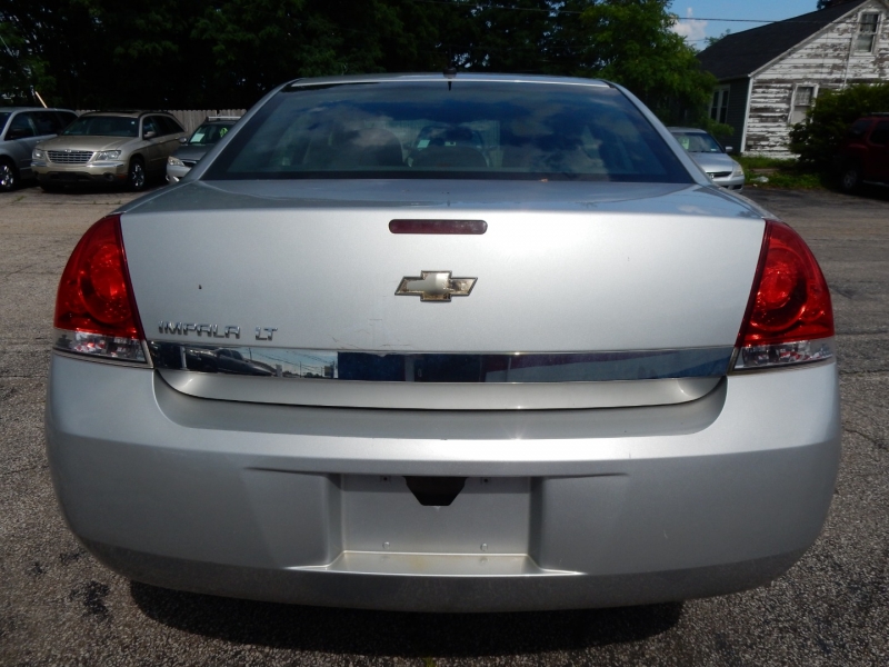 Chevrolet Impala 2010 price $5,400
