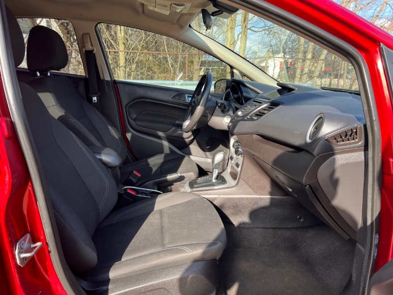 Ford Fiesta 2015 price $5,900