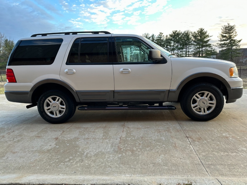 Ford Expedition 2005 price $5,800