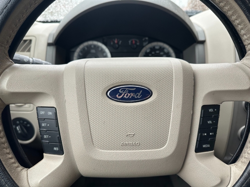 Ford Escape 2009 price $4,600