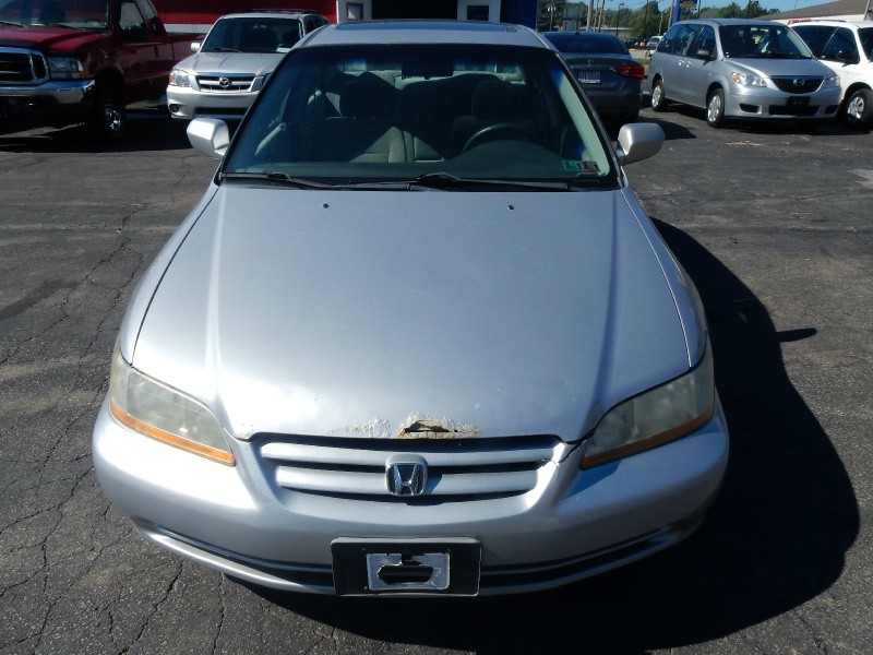 Honda Accord Sdn 2002 price $2,495