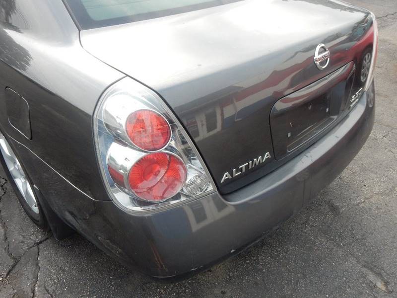 Nissan Altima 2006 price $3,995