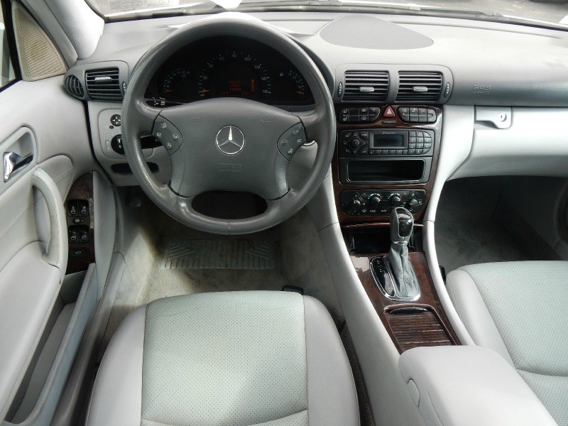 Mercedes-Benz C-Class 2004 price $3,895
