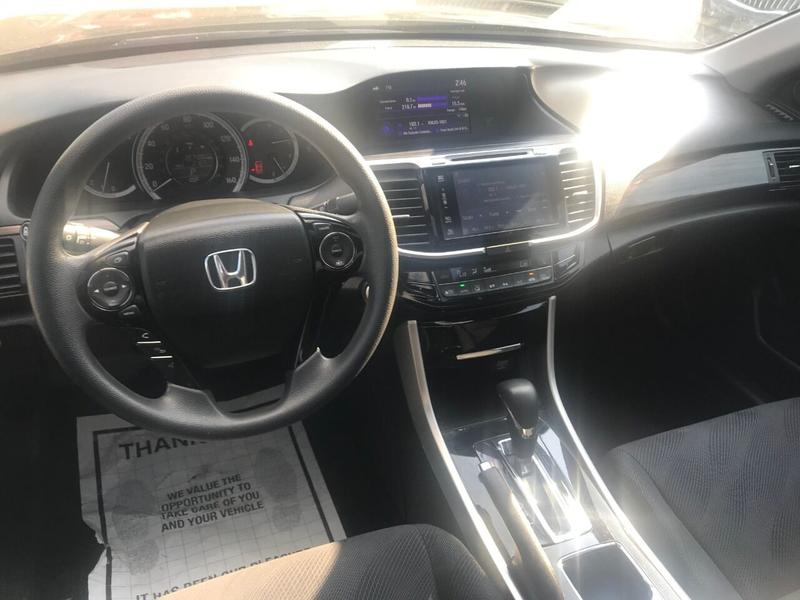 Honda Accord 2016 price $17,900
