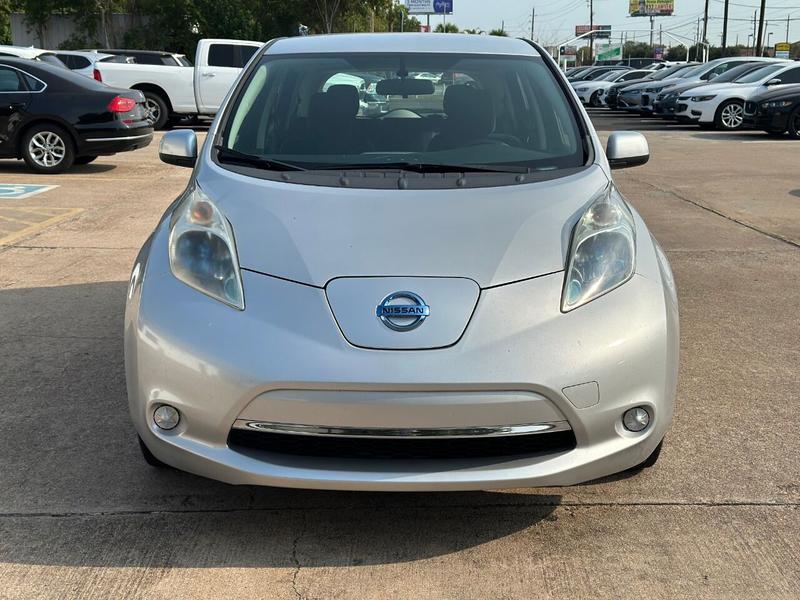 Nissan LEAF 2014 price $5,900