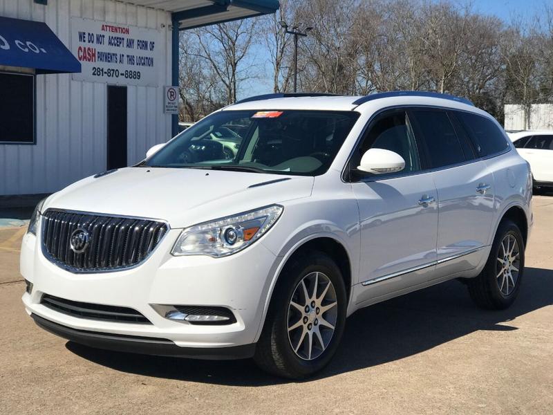 Buick Enclave 2017 price $14,300