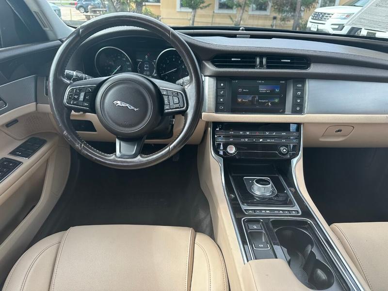 Jaguar XF 2016 price $11,900