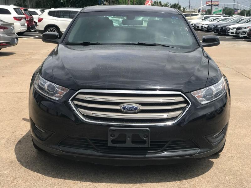 Ford Taurus 2018 price $14,900