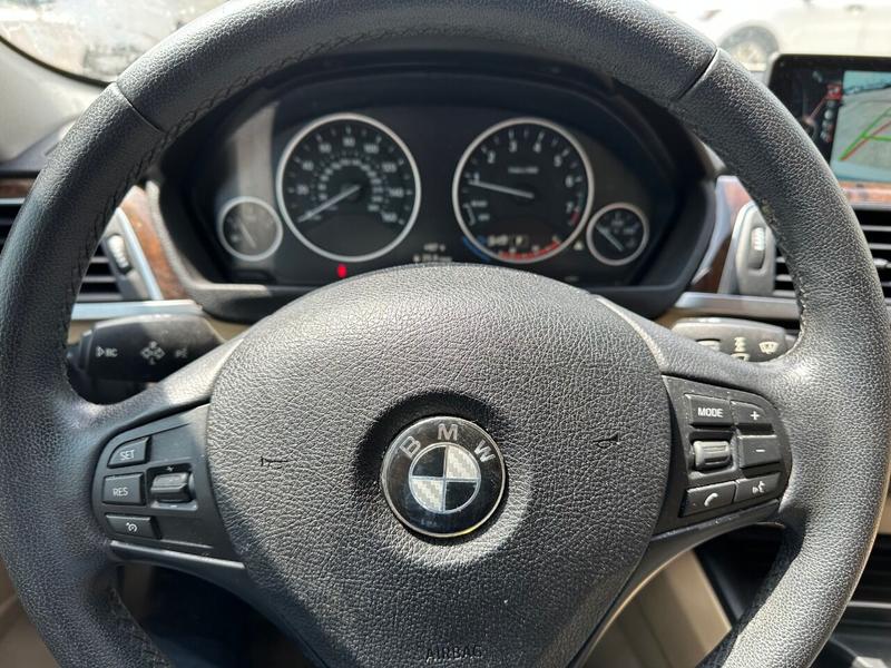 BMW 3 Series 2016 price $12,600