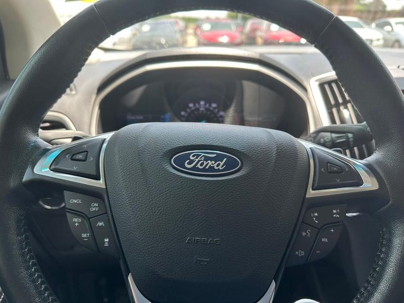Ford Edge 2019 price $17,900