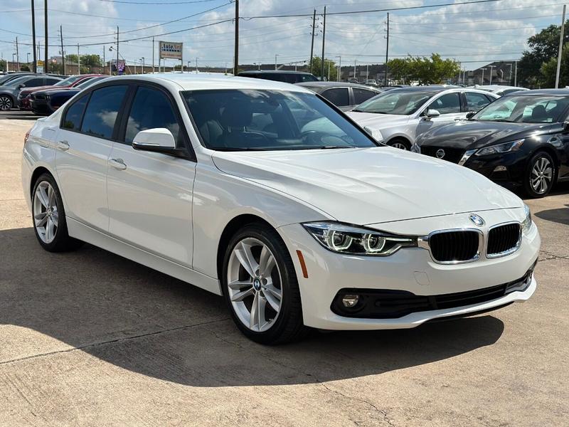 BMW 3 Series 2018 price $21,900