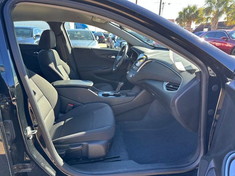 Chevrolet Malibu 2019 price $17,500