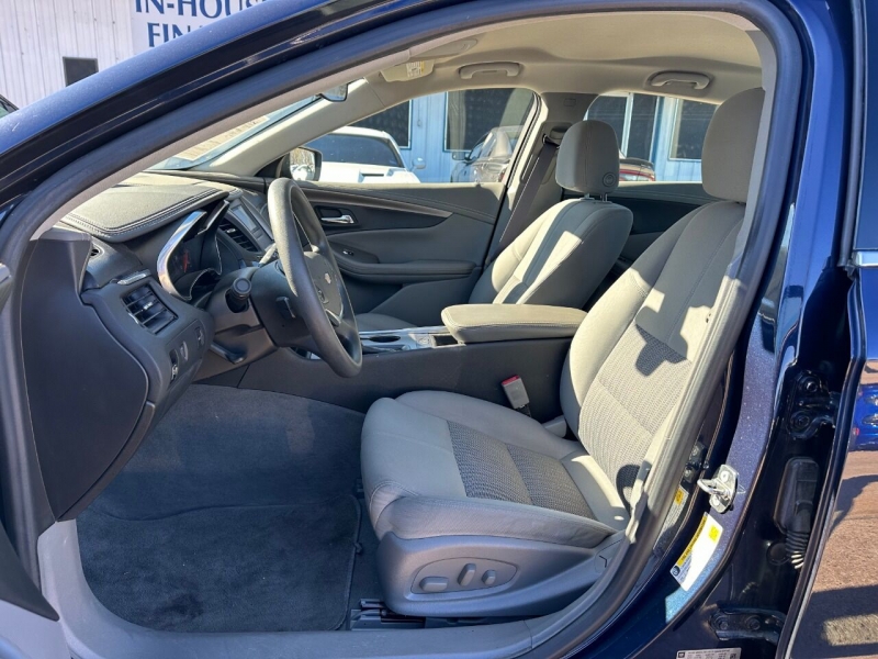 Chevrolet Impala 2017 price $18,200
