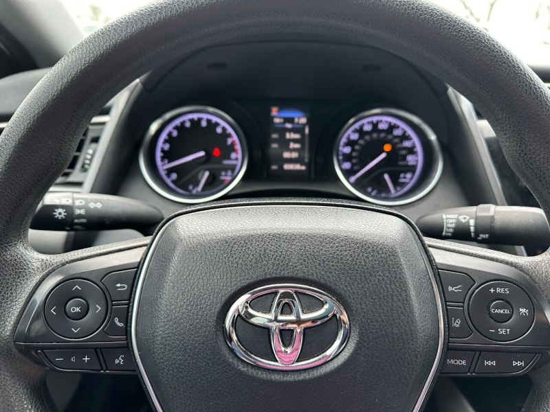 Toyota Camry 2019 price $19,500