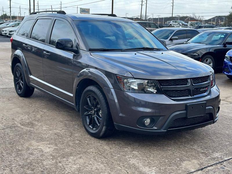 Dodge Journey 2019 price $15,900