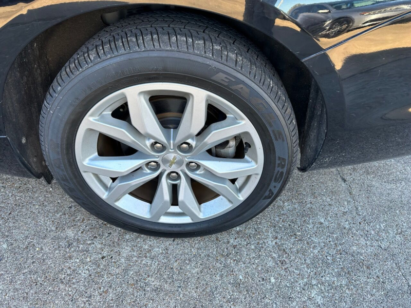 Chevrolet Impala 2019 price $22,200