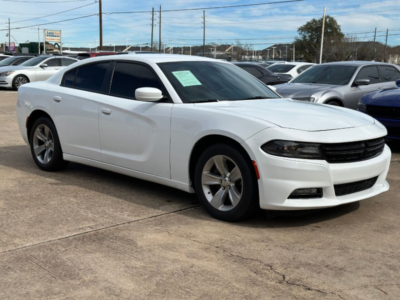 Dodge Charger 2016 price $15,500