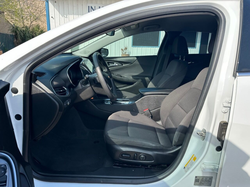 Chevrolet Malibu 2019 price $13,900