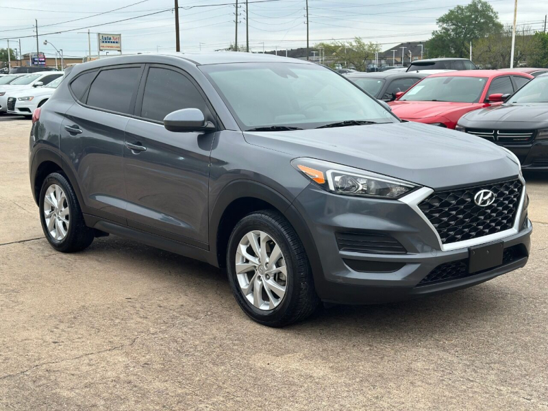 Hyundai Tucson 2019 price $15,900