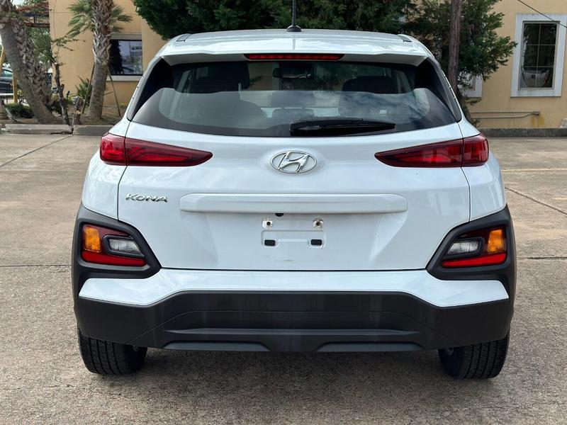 Hyundai Kona 2021 price $19,900