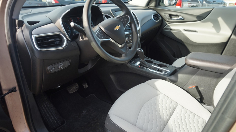 Chevrolet Equinox 2018 price $15,900
