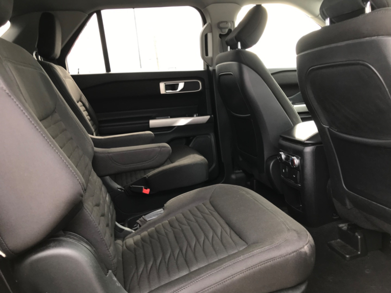 Ford Explorer Xlt 2020 price $18,297