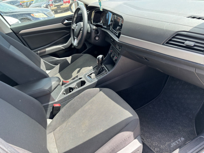 Volkswagen Jetta 2019 price $13,698