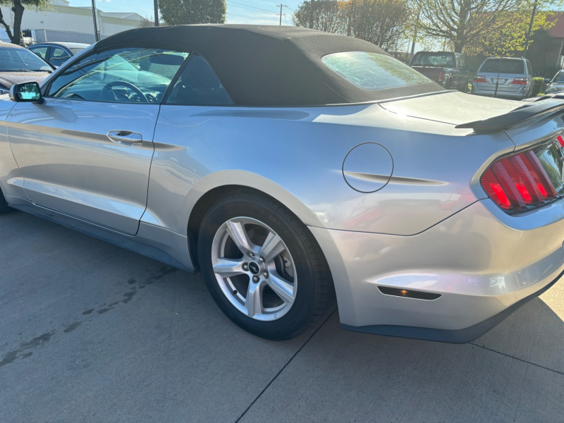 Ford Mustang 2016 price $13,995