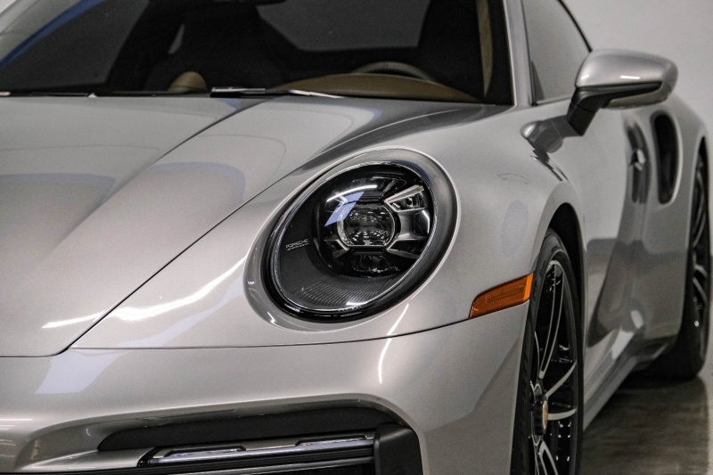 Porsche 911 2021 price $224,999