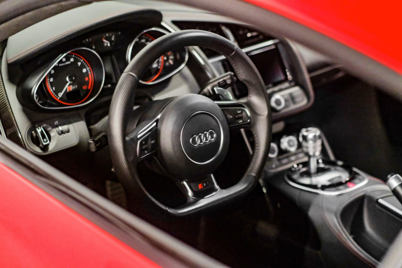 Audi R8 2015 price $117,989