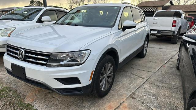 Volkswagen Tiguan 2018 price $16,950
