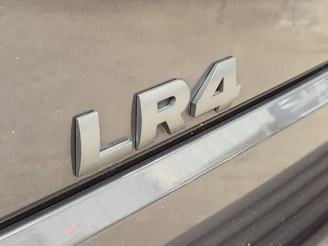 Land Rover LR4 2016 price $25,990