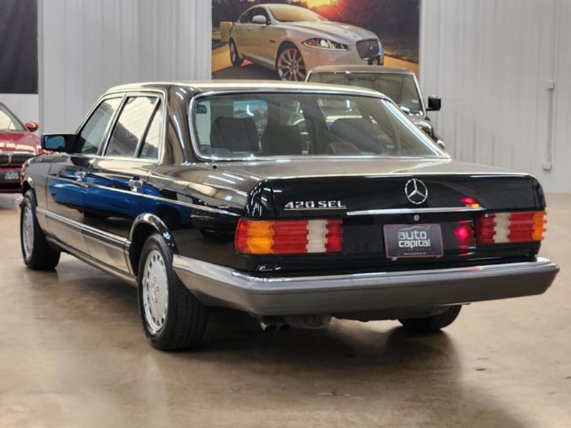 Mercedes-Benz 420 Series 1990 price $22,990