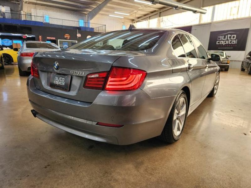 BMW 5-Series 2011 price $10,490