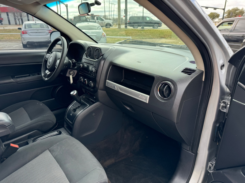 Jeep Compass 2015 price $4,995 Cash