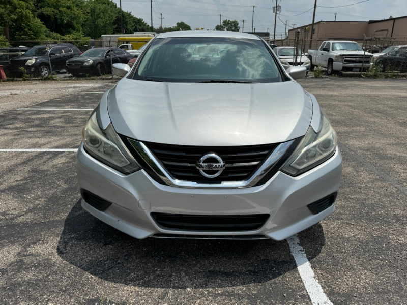 Nissan Altima 2016 price $5,595 Cash