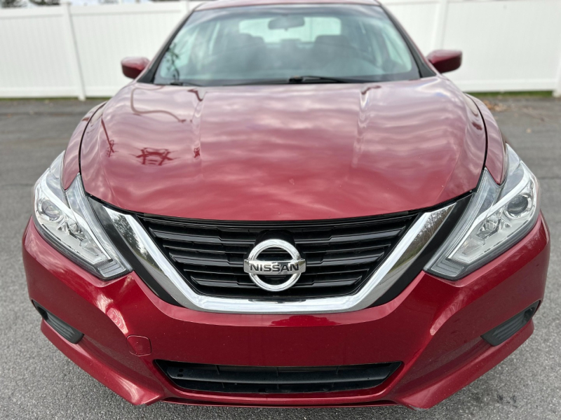 Nissan Altima 2017 price $8,500
