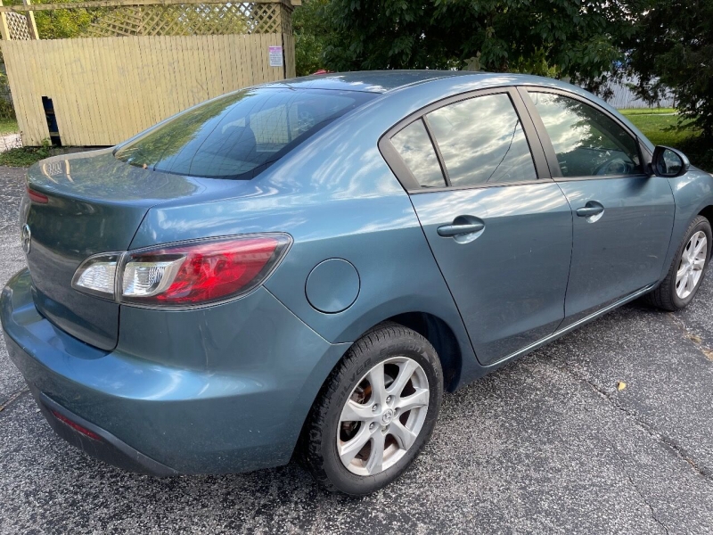 Mazda MAZDA3 2011 price $5,900