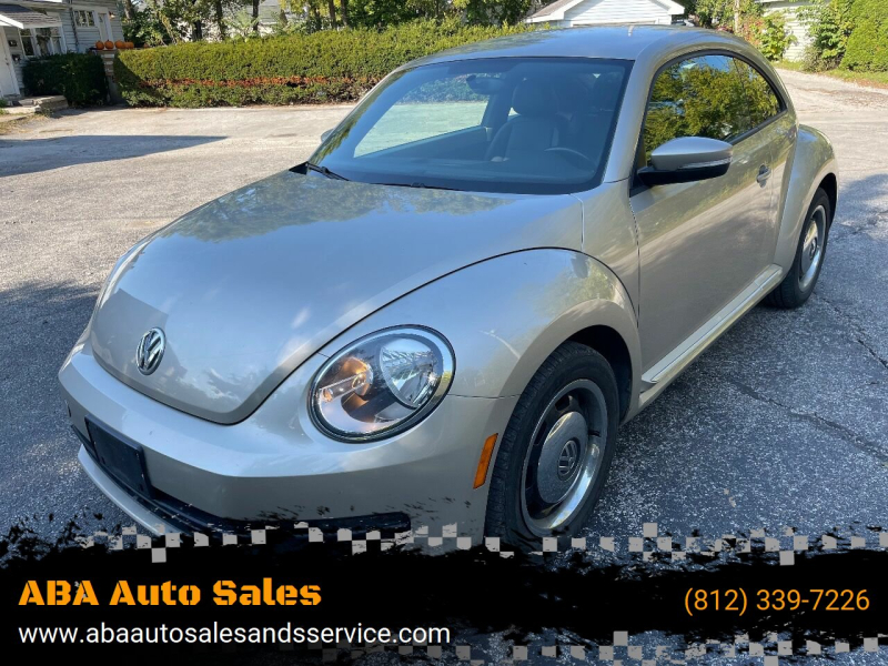 Volkswagen Beetle 2013 price $8,900