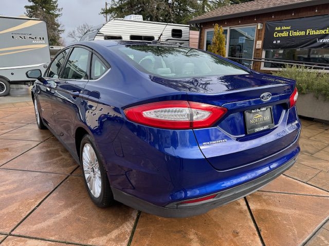 Ford Fusion Hybrid *ONLY 7,512 Miles* *1 Owner* *43 MPG 2015 price $17,990