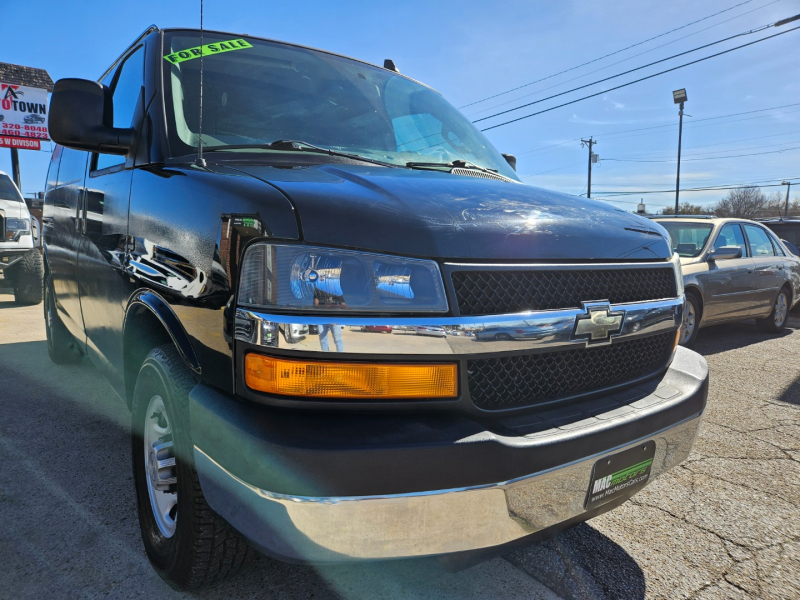 Chevrolet Express Cargo Van 2016 price $18,499