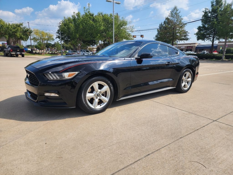 FORD MUSTANG 2015 price $13,995
