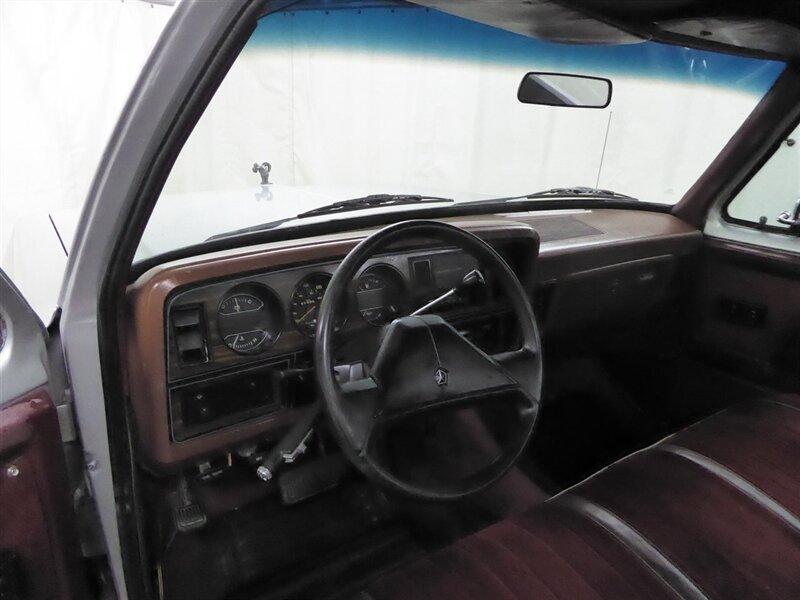 Dodge RAM 150 1988 price $13,000
