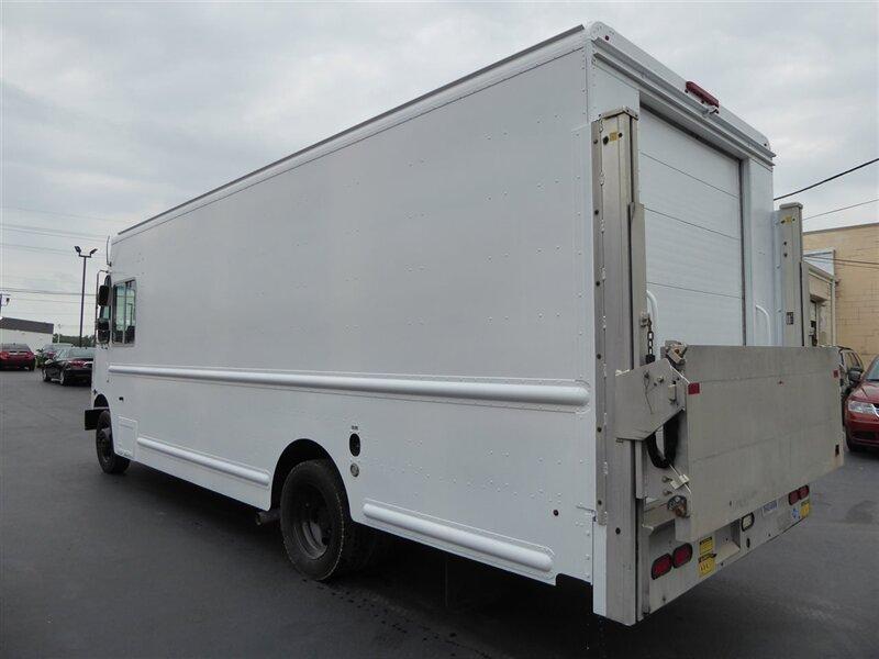 Ford F59 2013 price $16,000