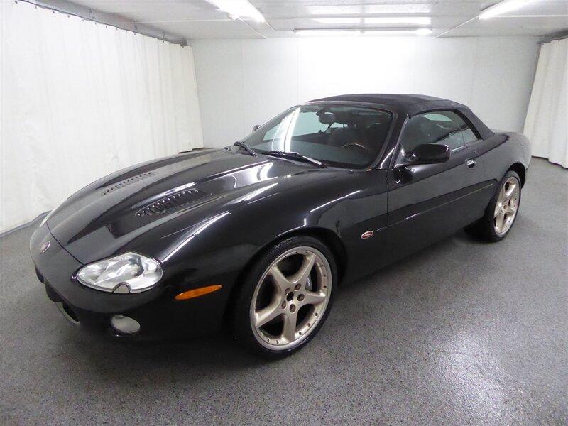 Jaguar XKR 2001 price $23,000